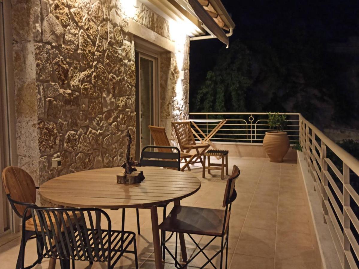 Gallery Suites Parga Exterior photo